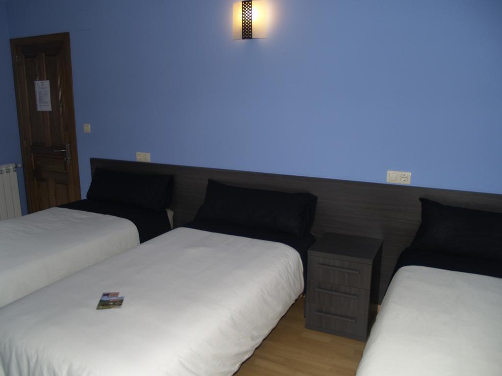 Albergue de Yebra Yebra de Basa Zimmer foto